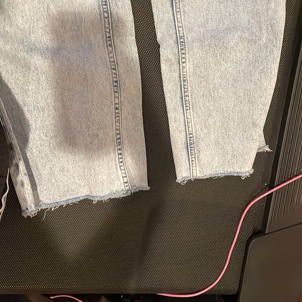 Pants - Picture 3 of 5